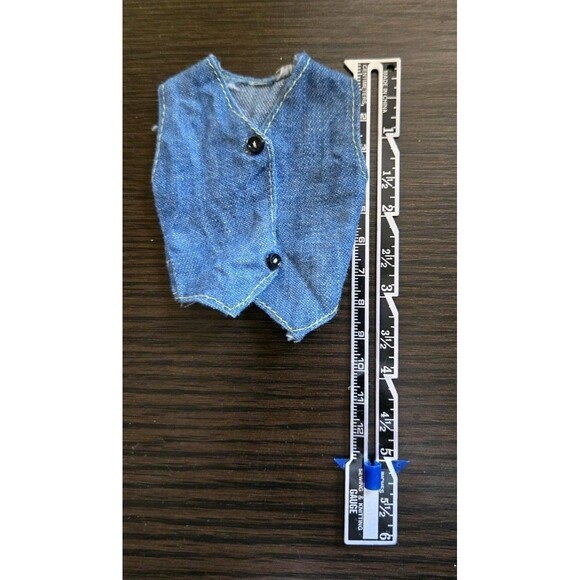 Vintage 1980s Barbie? Clone Mod? Doll Outfit Blue Jean Denim Vest & Newsboy Hat - Picture 9 of 10